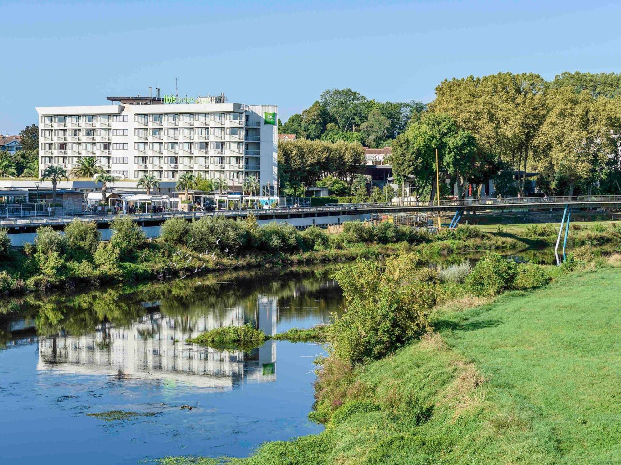 Hotel Ibis Styles Dax Centre Exterior foto
